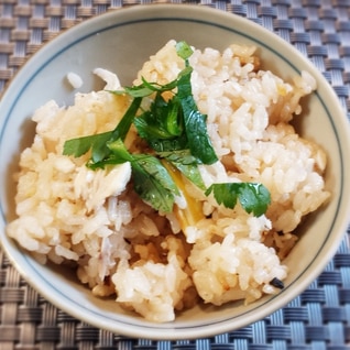 筍と鯛のアラで土鍋炊き込みご飯